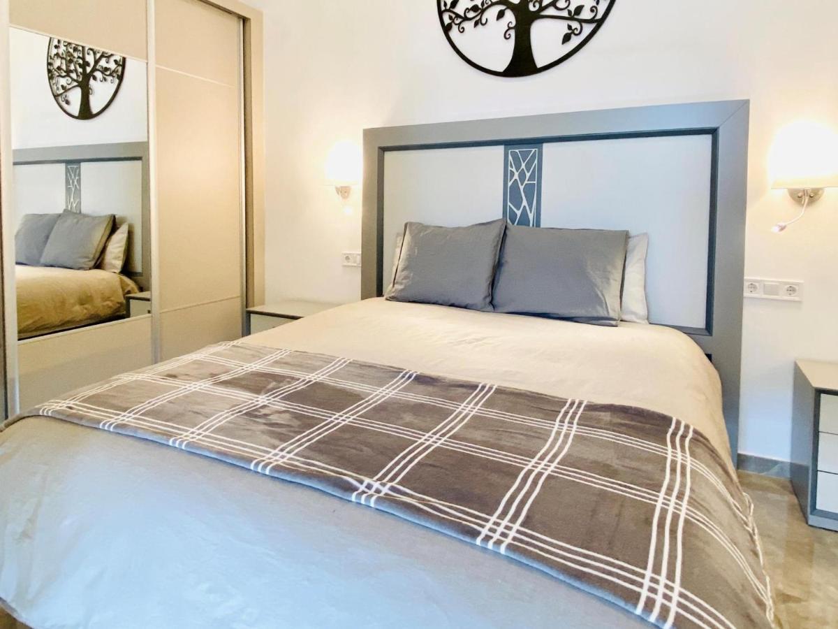 Tr1 Parking Incluido Loft Paseo Del Guadalquivir Apartment เซบีญา ภายนอก รูปภาพ