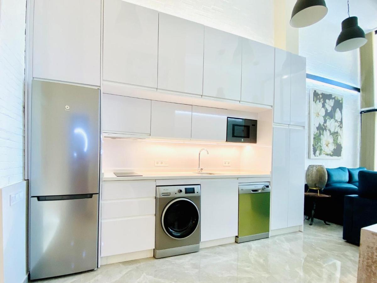 Tr1 Parking Incluido Loft Paseo Del Guadalquivir Apartment เซบีญา ภายนอก รูปภาพ